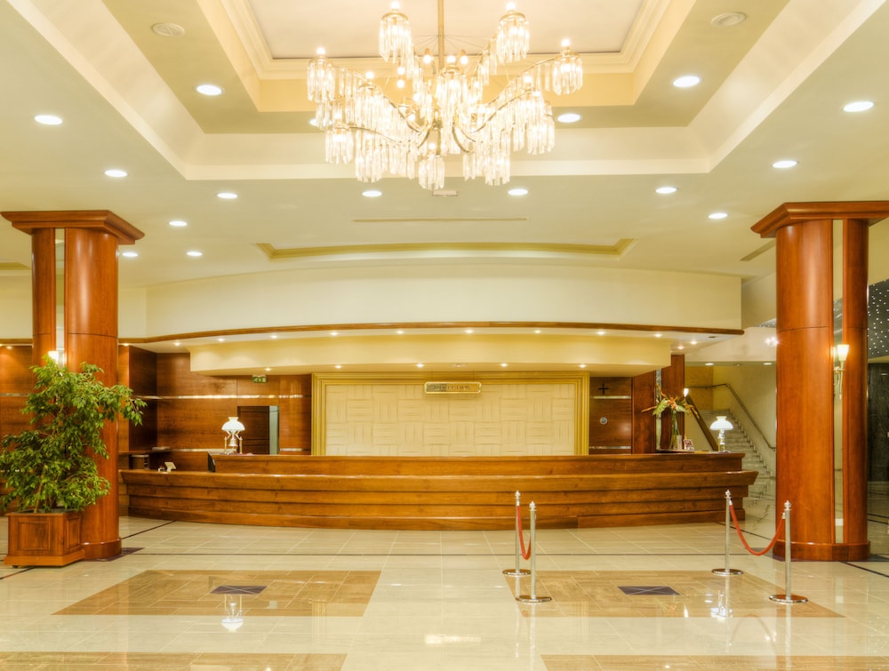 Kipriotis Panorama Hotel & Suites by Anayia All Inclusive Resorts — Hotel building in Psalidi, South Aegean