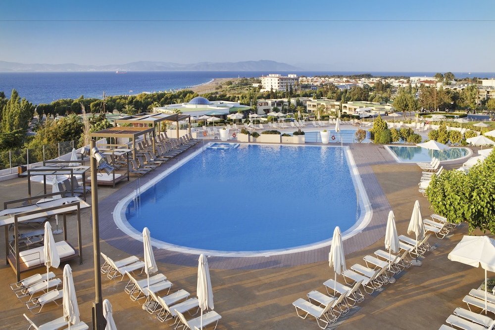 Kipriotis Panorama Hotel & Suites by Anayia All Inclusive Resorts — Swimming pool in Psalidi, South Aegean