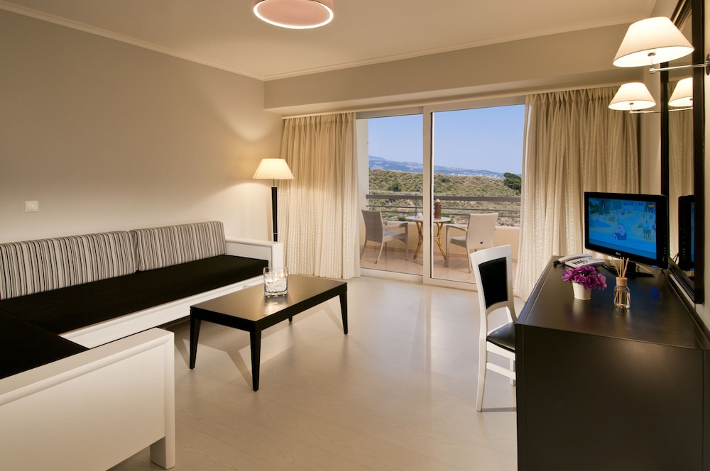 Kipriotis Panorama Hotel & Suites by Anayia All Inclusive Resorts — Hotel rooms in Psalidi, South Aegean