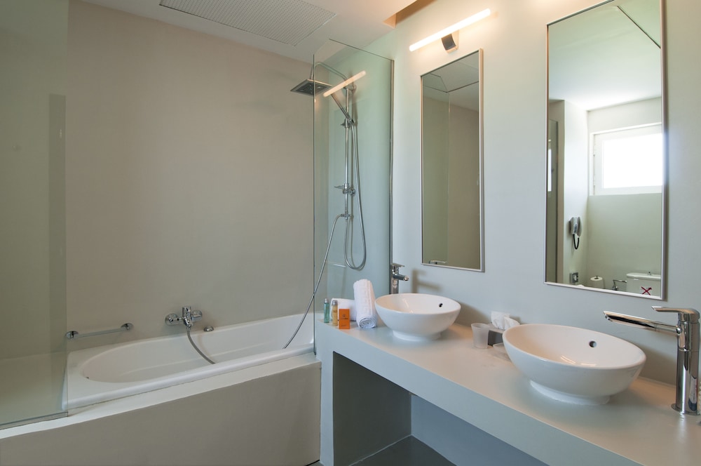 Kipriotis Panorama Hotel & Suites by Anayia All Inclusive Resorts — Hotel rooms in Psalidi, South Aegean