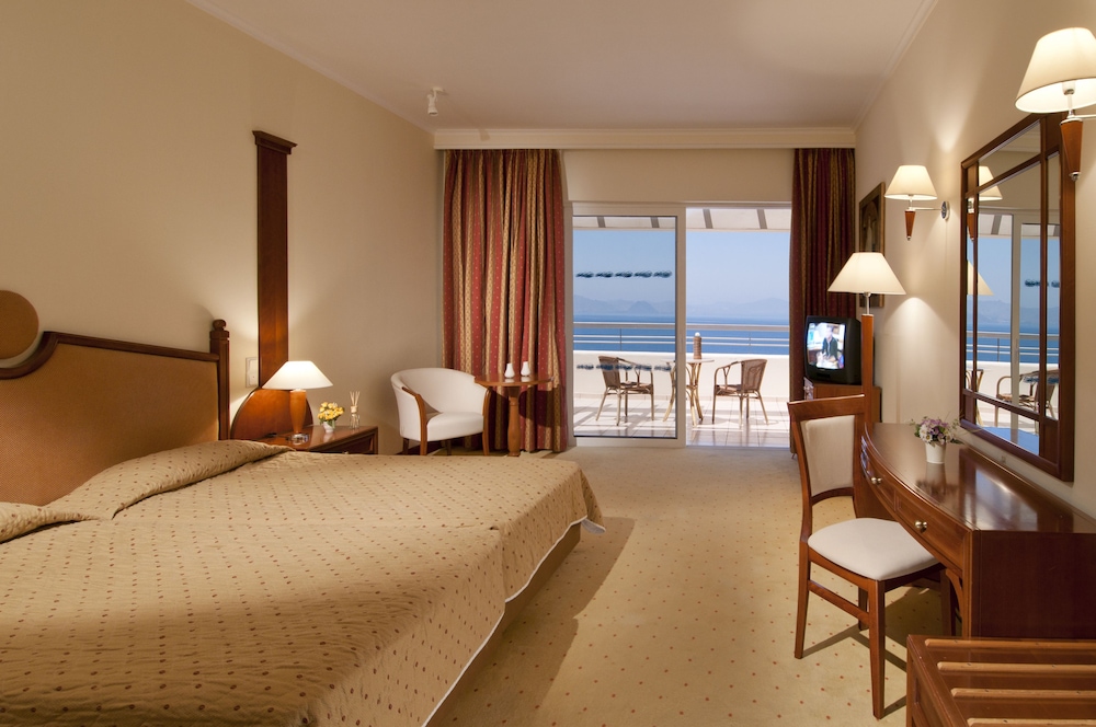 Kipriotis Panorama Hotel & Suites by Anayia All Inclusive Resorts — Hotel rooms in Psalidi, South Aegean