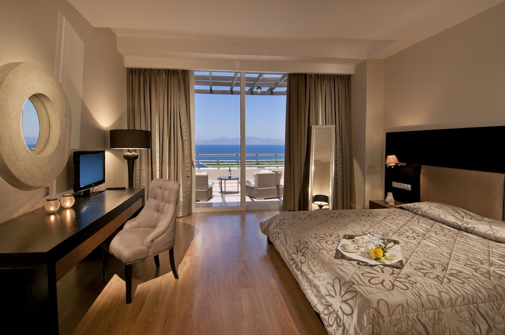 Kipriotis Panorama Hotel & Suites by Anayia All Inclusive Resorts — Hotel rooms in Psalidi, South Aegean