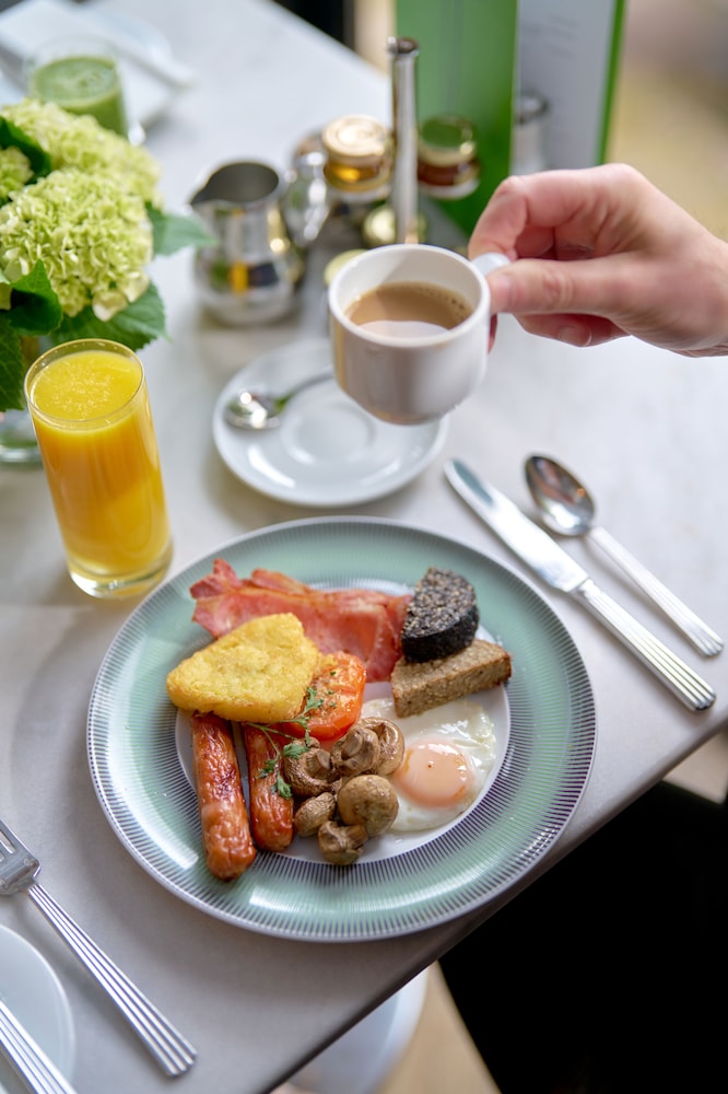 Herbert Park Hotel — Restaurant & bars in Dublin, Dublin City