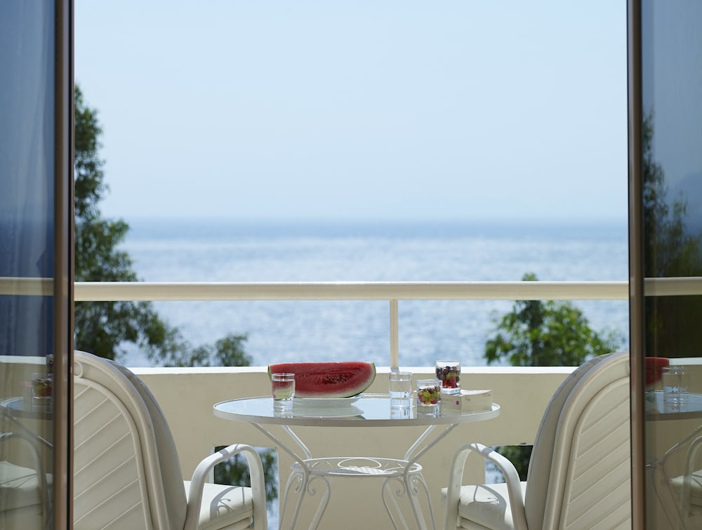 Canvas by Mitsis Family Village — View in Kardamena, South Aegean