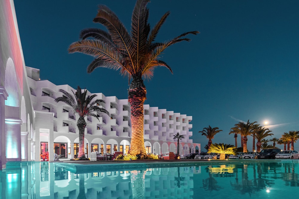 Mitsis Faliraki — Hotel building in Faliraki, South Aegean