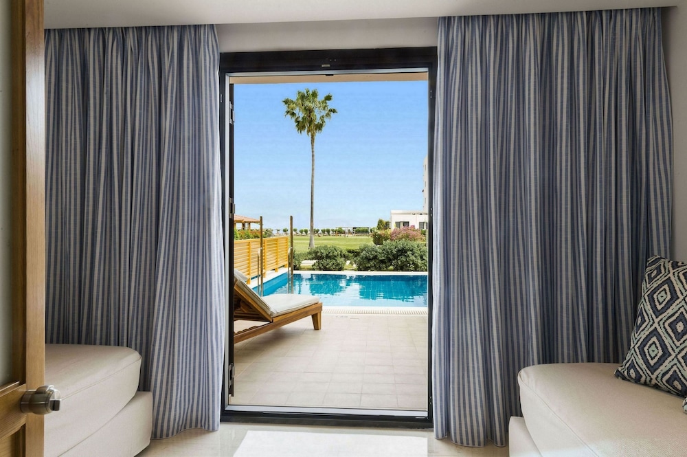 Mitsis Ramira — Hotel rooms in Psalidi, South Aegean