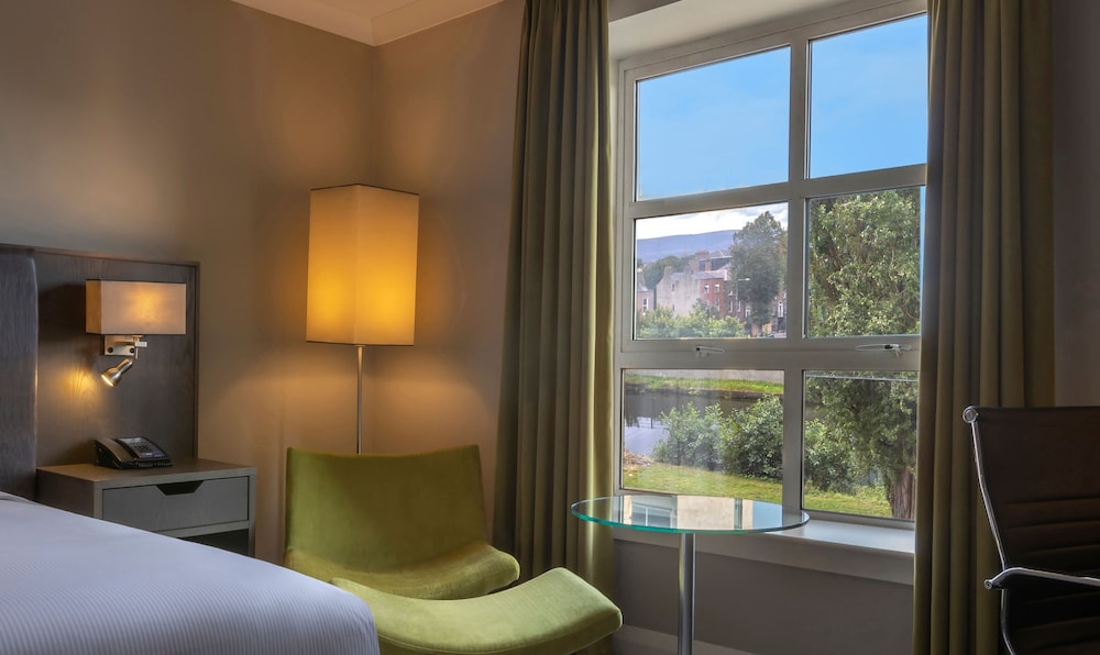 Hilton Dublin — Hotel rooms in Dublin, Dublin City