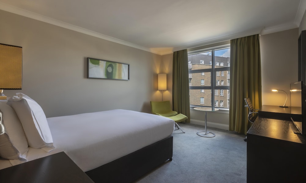 Hilton Dublin — Hotel rooms in Dublin, Dublin City
