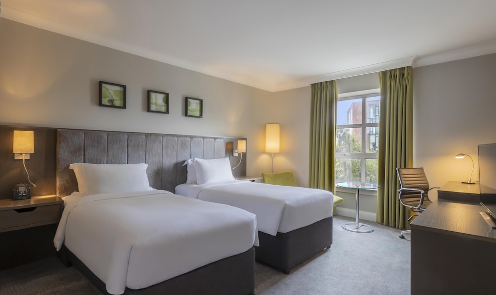 Hilton Dublin — Hotel rooms in Dublin, Dublin City