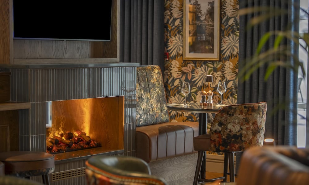 Hilton Dublin — Restaurant & bars in Dublin, Dublin City