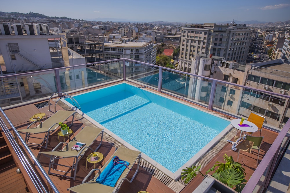 Novus City Hotel — Main photo in Athens, Attica