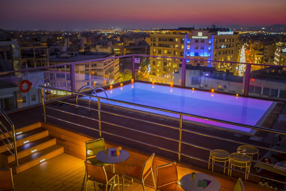 Novus City Hotel — Swimming pool in Athens, Attica