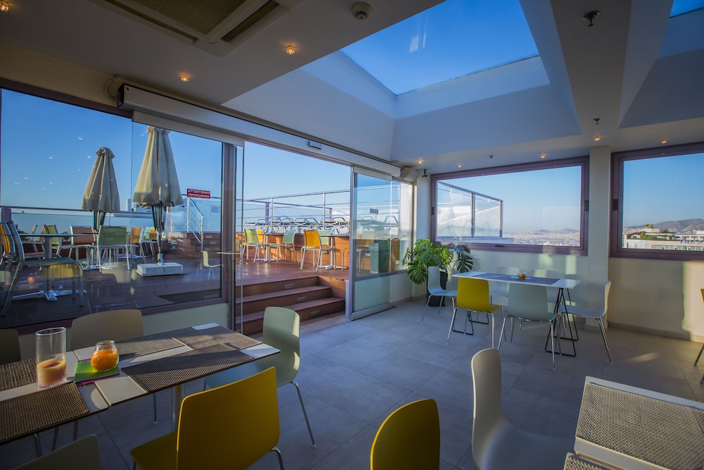 Novus City Hotel — Restaurant & bars in Athens, Attica