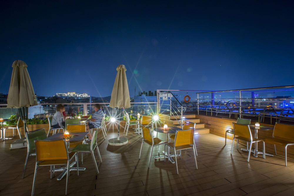 Novus City Hotel — Restaurant & bars in Athens, Attica