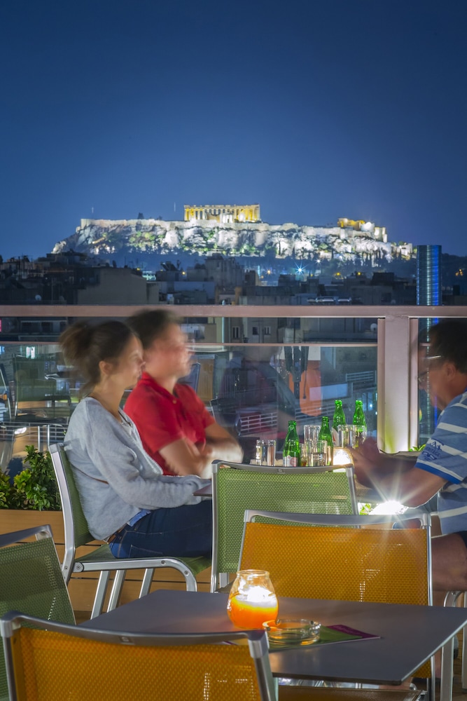 Novus City Hotel — Restaurant & bars in Athens, Attica