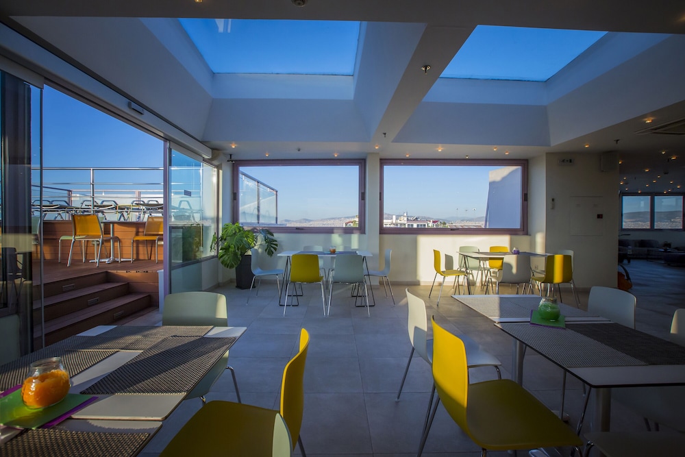 Novus City Hotel — Restaurant & bars in Athens, Attica