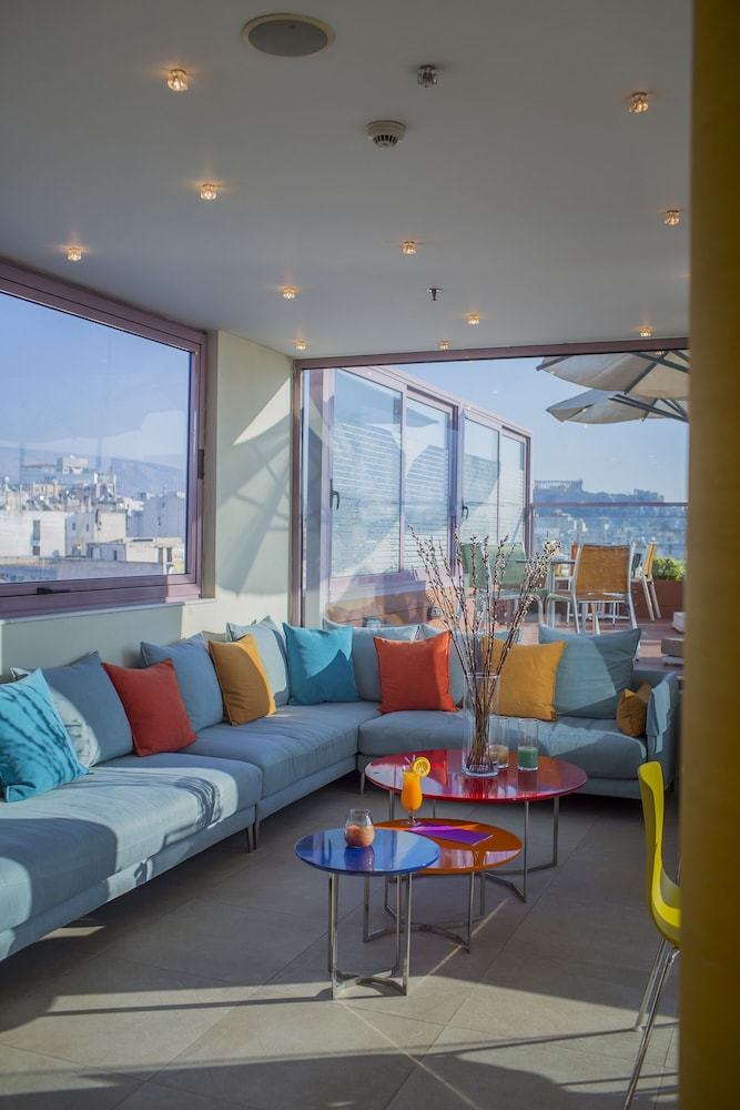 Novus City Hotel — Hotel rooms in Athens, Attica