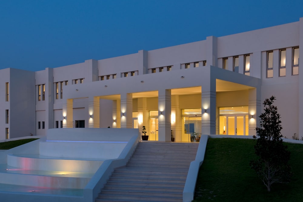 Apollo Blue — Hotel building in Faliraki, South Aegean