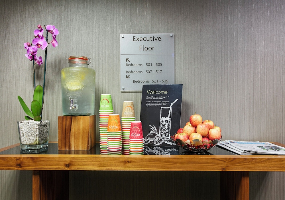 Leonardo Hotel Dublin Christchurch — Restaurant & bars in Dublin, Dublin City
