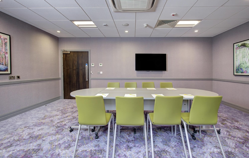 Hilton Garden Inn Dublin City Centre — Hotel building in Dublin, Dublin City