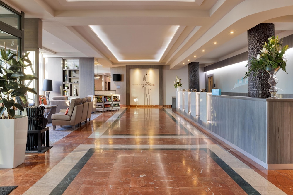 Hilton Garden Inn Dublin City Centre — Hotel building in Dublin, Dublin City
