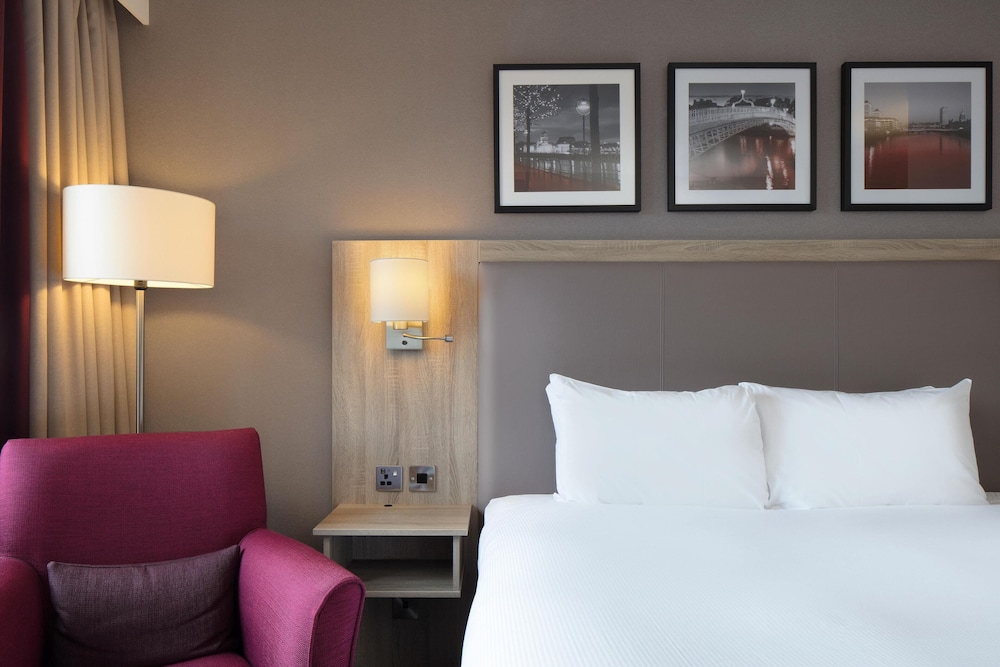 Hilton Garden Inn Dublin City Centre - zdjęcie 4
