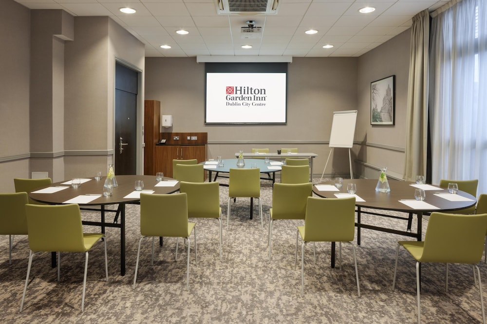 Hilton Garden Inn Dublin City Centre — Hotel building in Dublin, Dublin City