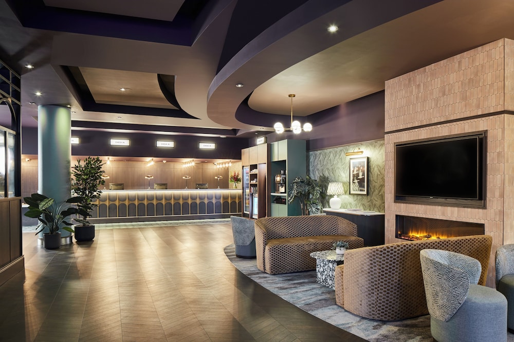Leonardo Hotel Dublin Parnell Street — Hotel building in Dublin, Dublin City