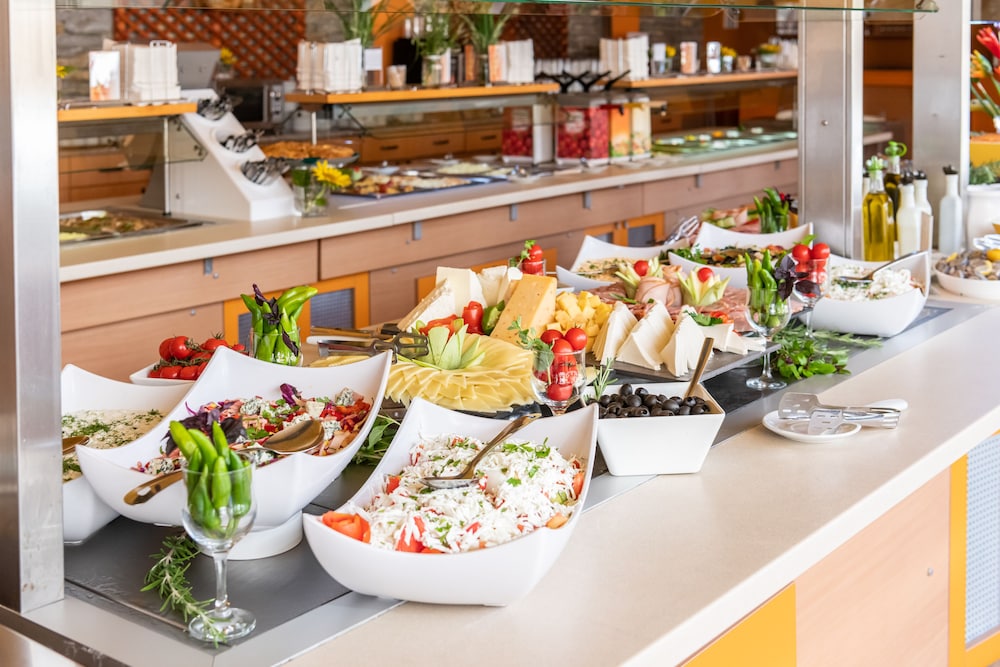Burgas Beach — Restaurant & bars in Sunny Beach, Burgas Region