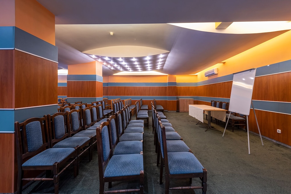 Burgas Beach — Hotel building in Sunny Beach, Burgas Region