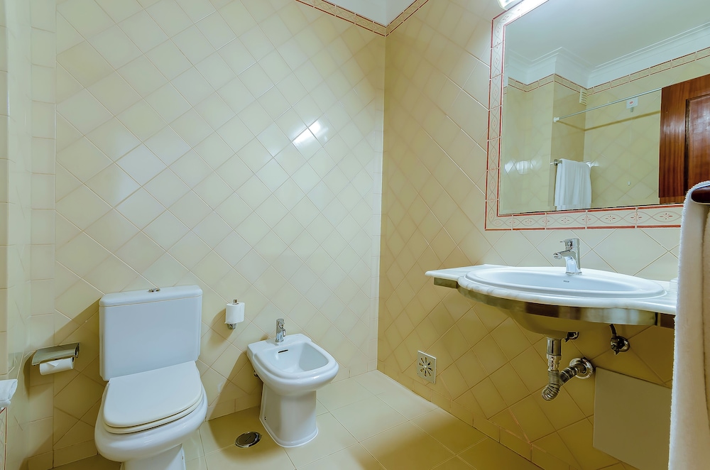 TURIM Estrela do Vau Hotel — Hotel rooms in Portimão, Faro