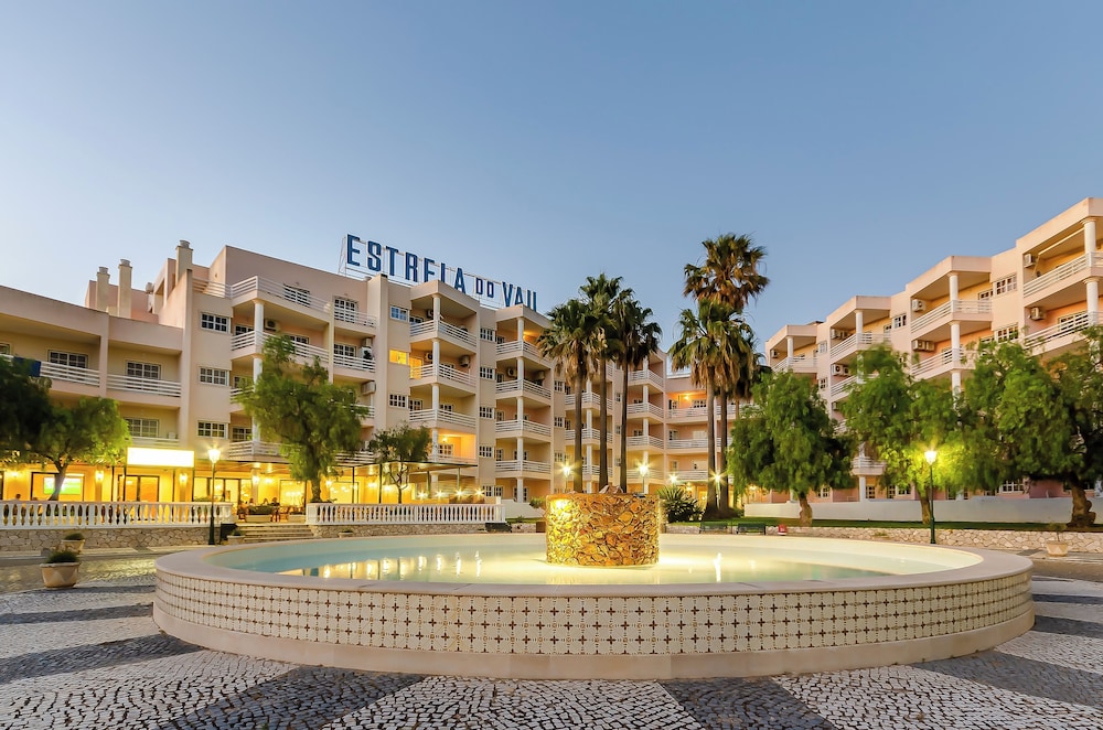 TURIM Estrela do Vau Hotel — Hotel building in Portimão, Faro