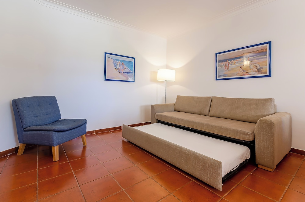 TURIM Estrela do Vau Hotel — Hotel rooms in Portimão, Faro