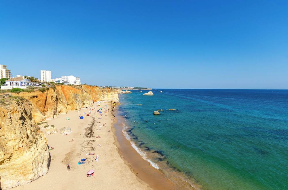 TURIM Estrela do Vau Hotel — Beach in Portimão, Faro