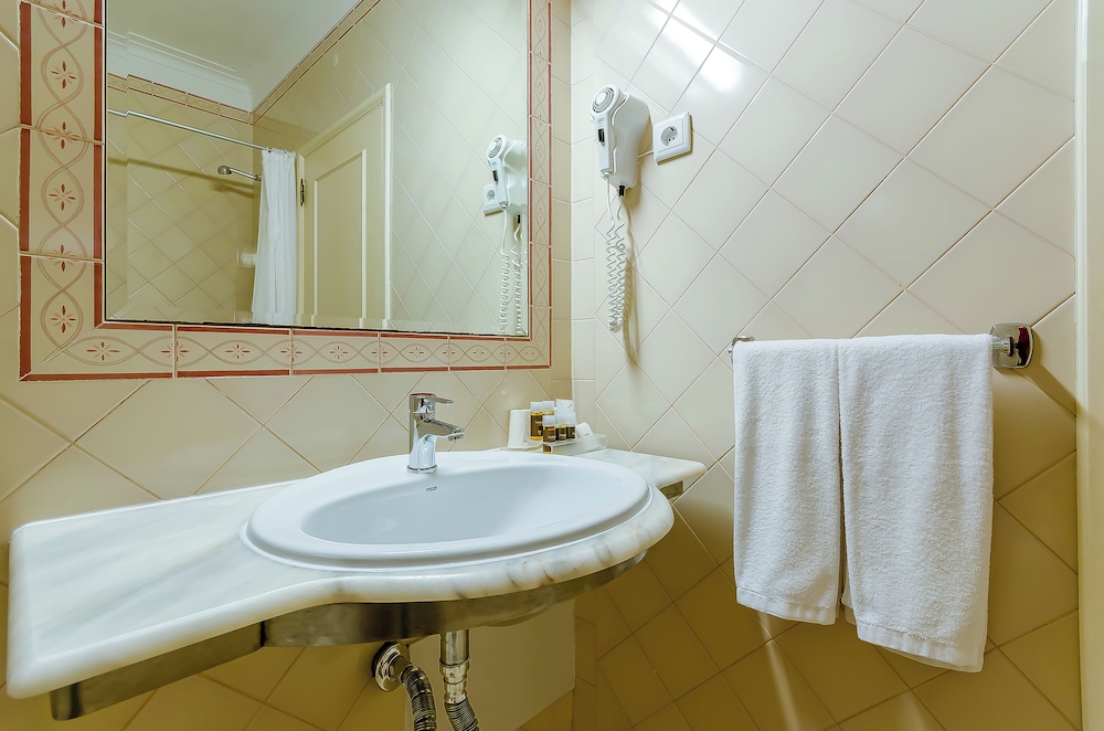 TURIM Estrela do Vau Hotel — Hotel rooms in Portimão, Faro
