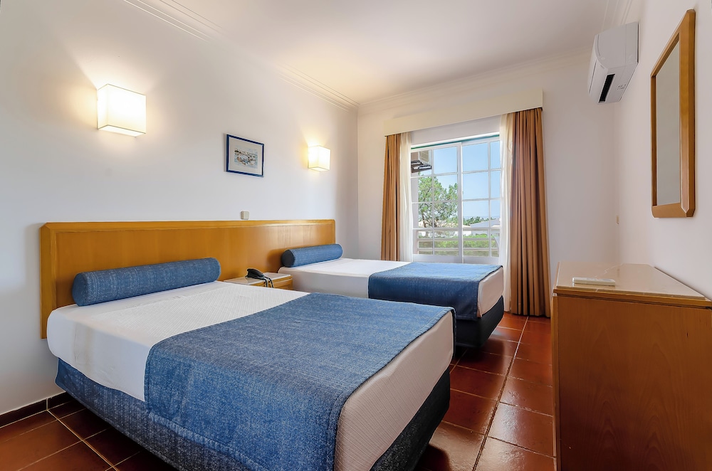 TURIM Estrela do Vau Hotel — Hotel rooms in Portimão, Faro