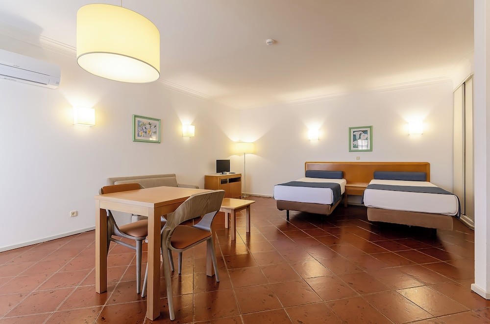 TURIM Estrela do Vau Hotel — Hotel rooms in Portimão, Faro