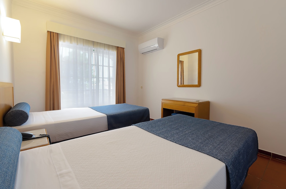TURIM Estrela do Vau Hotel — Hotel rooms in Portimão, Faro