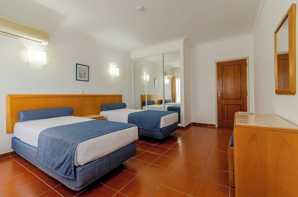 TURIM Estrela do Vau Hotel — Hotel rooms in Portimão, Faro