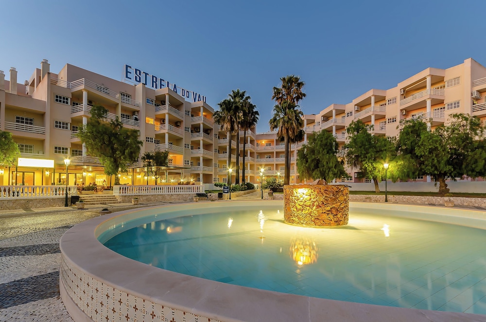 TURIM Estrela do Vau Hotel — Hotel building in Portimão, Faro