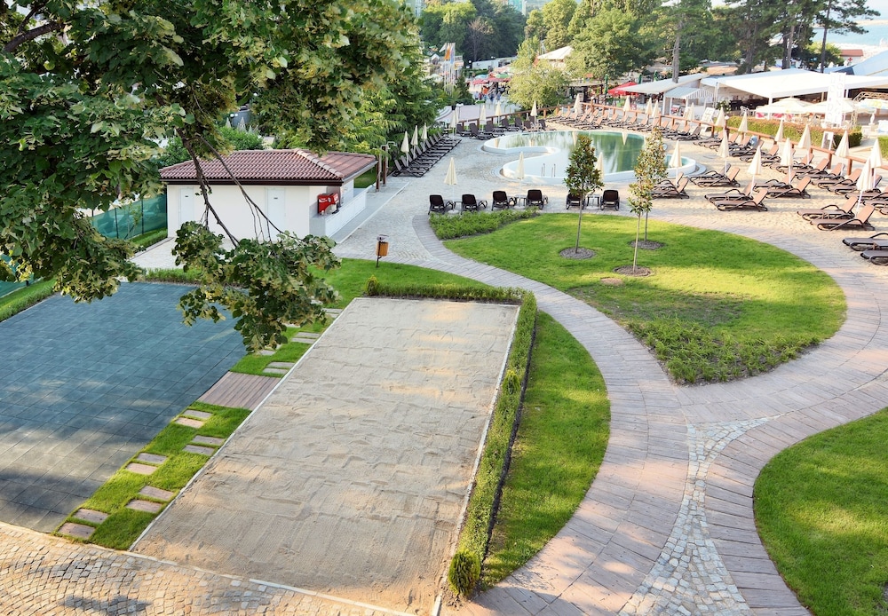 Grifid Hotel Metropol - Premium All Inclusive — Attractions in the area in Golden Sands, Varna Region