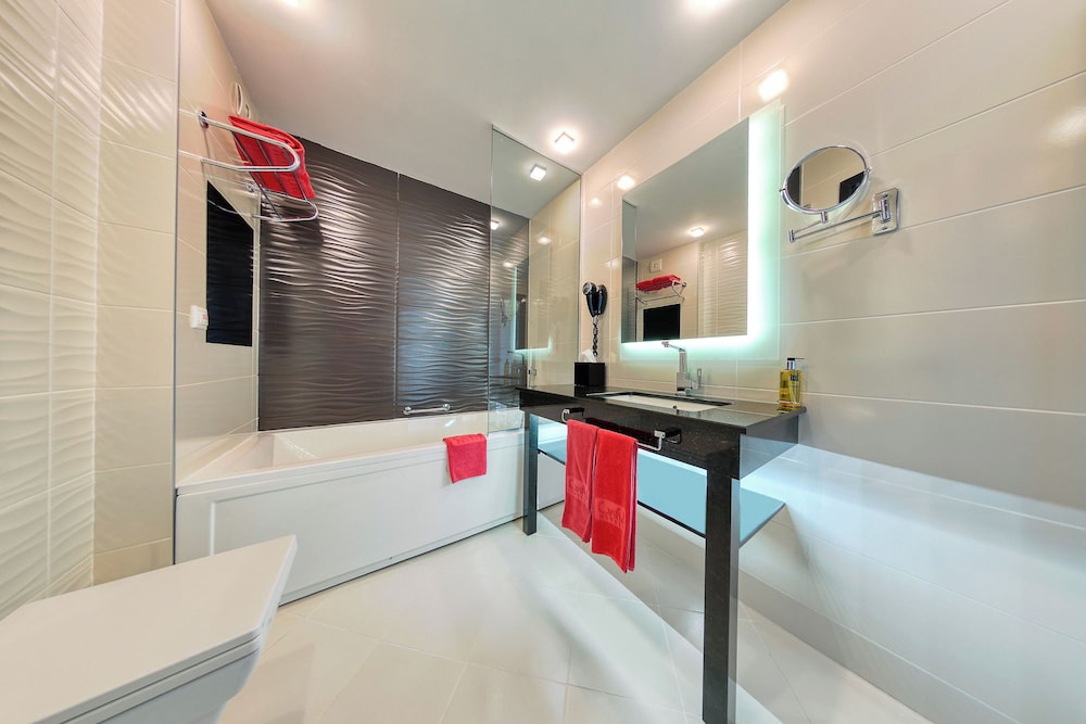 Grifid Hotel Metropol - Premium All Inclusive — Hotel rooms in Golden Sands, Varna Region