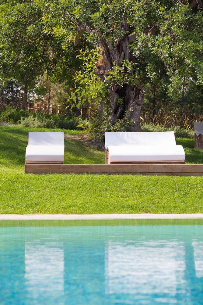 Ozadi Tavira Hotel — Swimming pool in Tavira, Faro