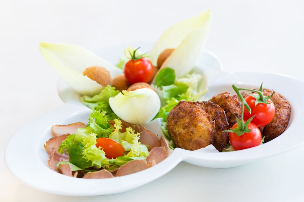 Ozadi Tavira Hotel — Restaurant & bars in Tavira, Faro