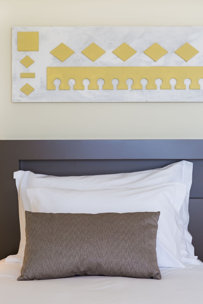 Ozadi Tavira Hotel — Hotel rooms in Tavira, Faro