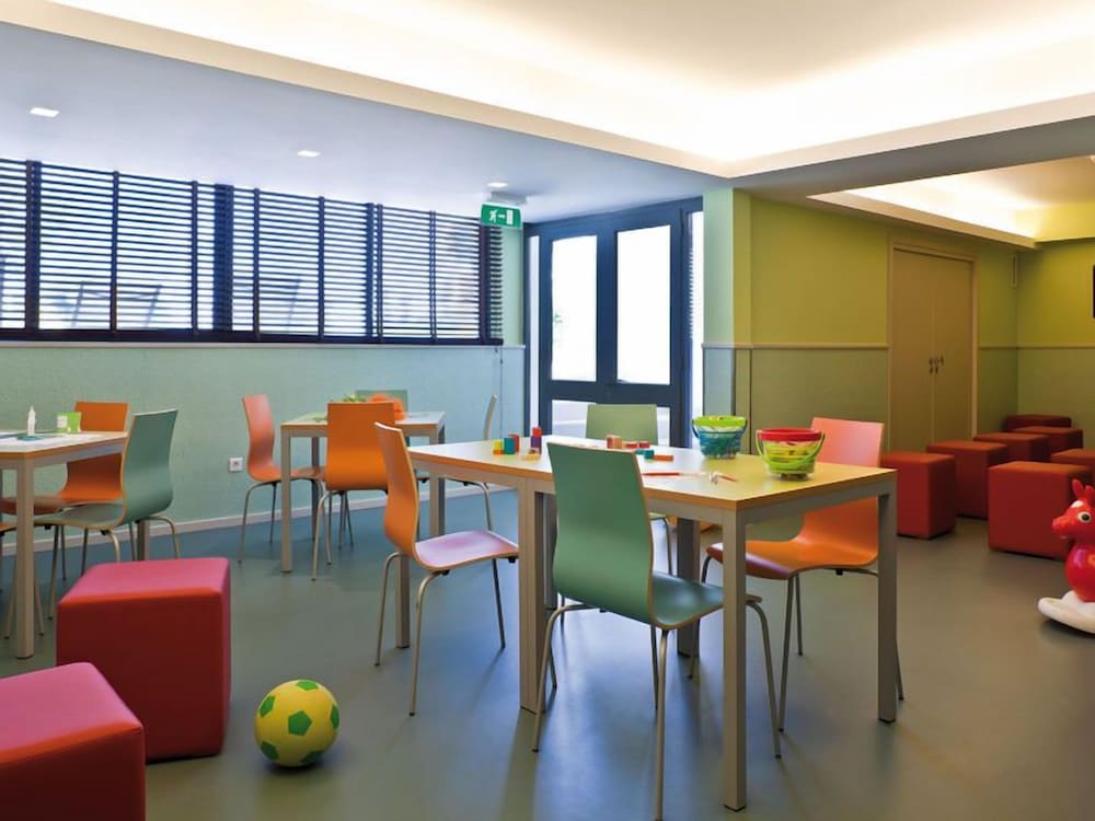 Ozadi Altura Beach Resort — Attractions for children in Altura, Faro
