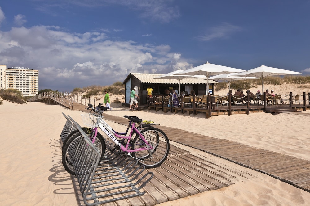 Ozadi Altura Beach Resort — Beach in Altura, Faro