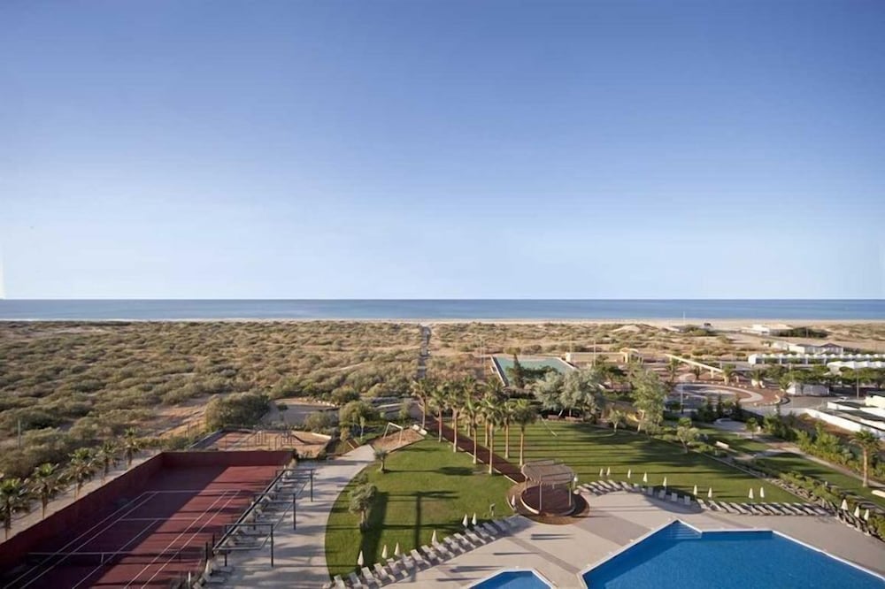 Ozadi Altura Beach Resort — Beach in Altura, Faro