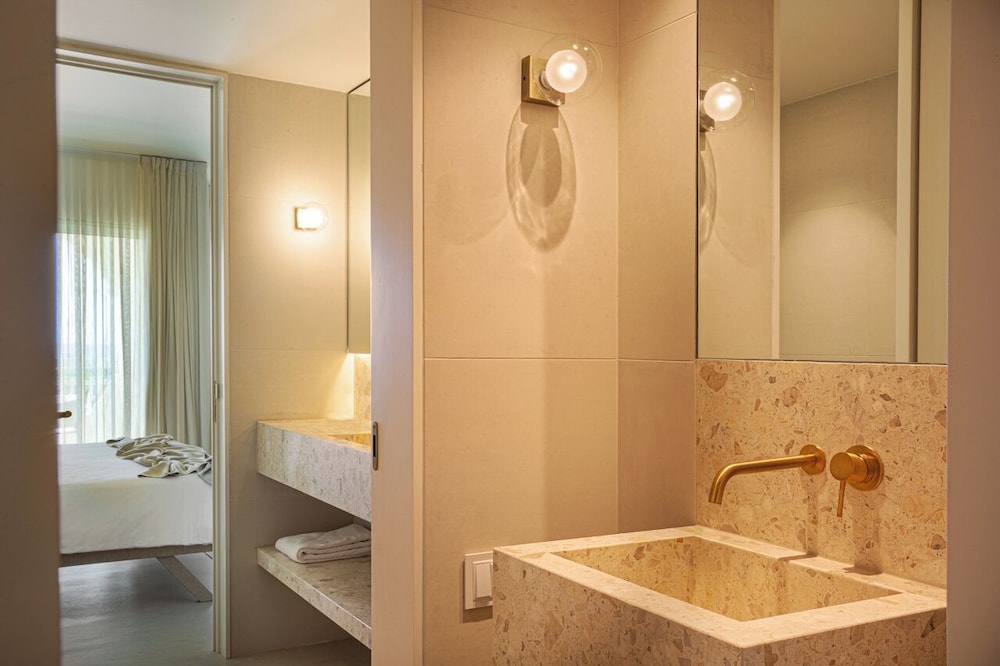 Ozadi Altura Beach Resort — Hotel rooms in Altura, Faro