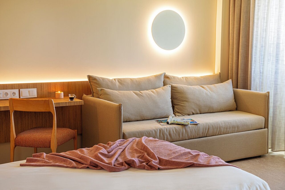 Ozadi Altura Beach Resort — Hotel rooms in Altura, Faro